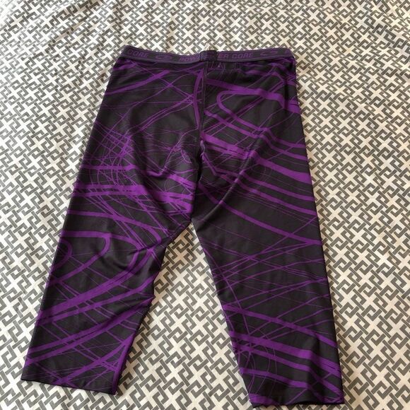 champion capri length leggings size Med - Picture 4 of 6